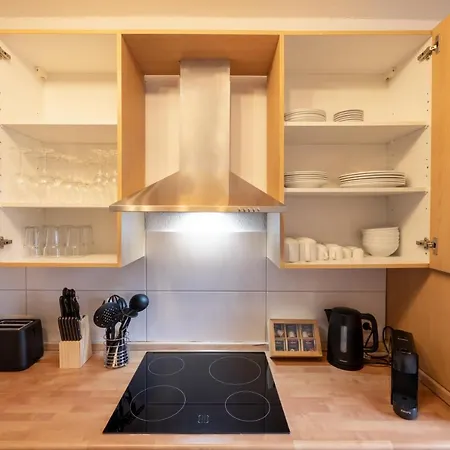 ☆ Modern Stylish Flat In Central Location Вильгельмсхафен Экстерьер фото