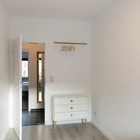 ☆ Modern Stylish Flat In Central Location Вильгельмсхафен Экстерьер фото
